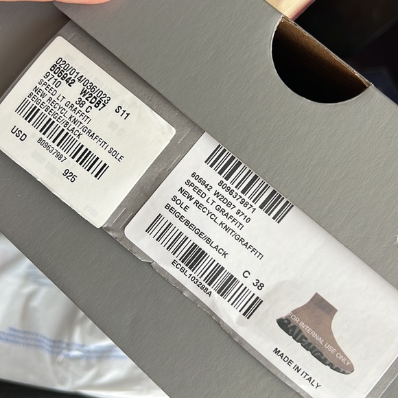 💯 AUTHENTIC Balenciaga Speed LT Graffiti Sneaker in BEIGE/BLACK !!! NWT - Picture 6 of 6